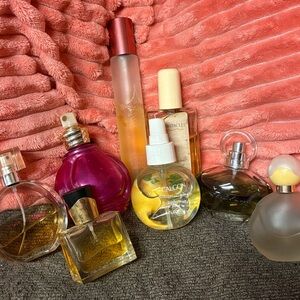 Huge vintage DISCONTINUED RARE perfume lot!! Assorted scents!